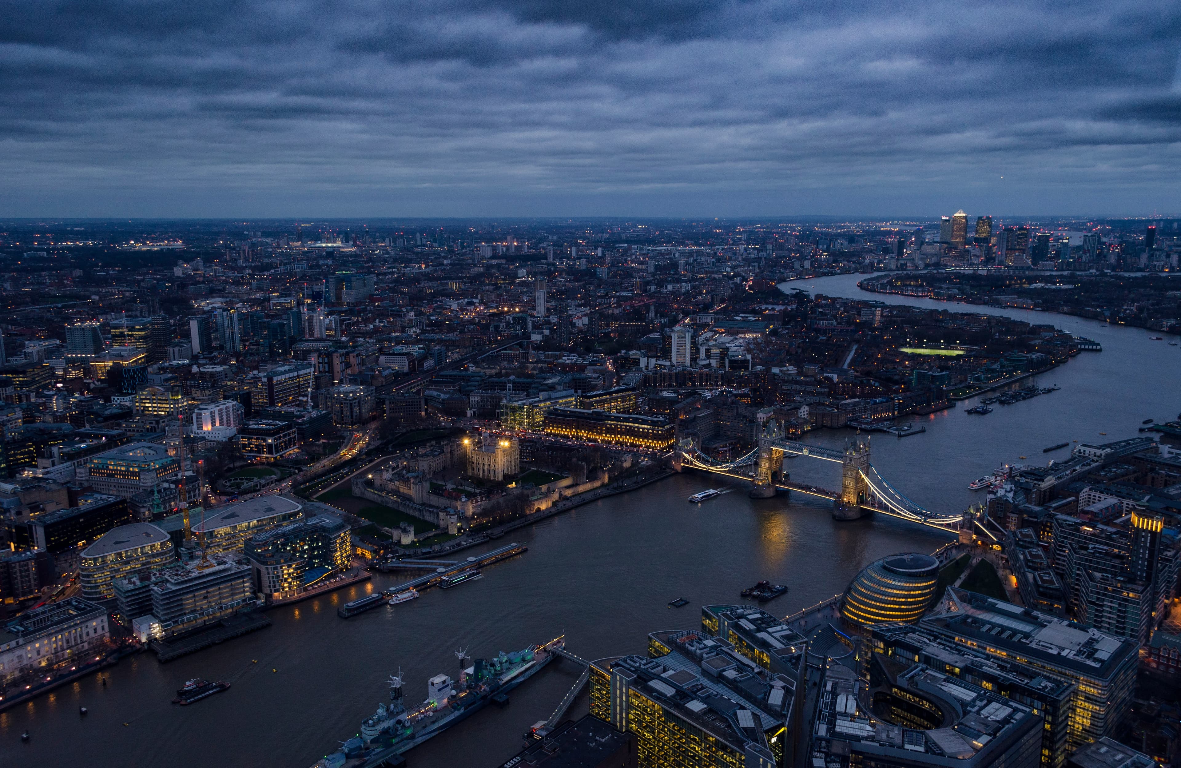 About Chauffeur De Luxe London