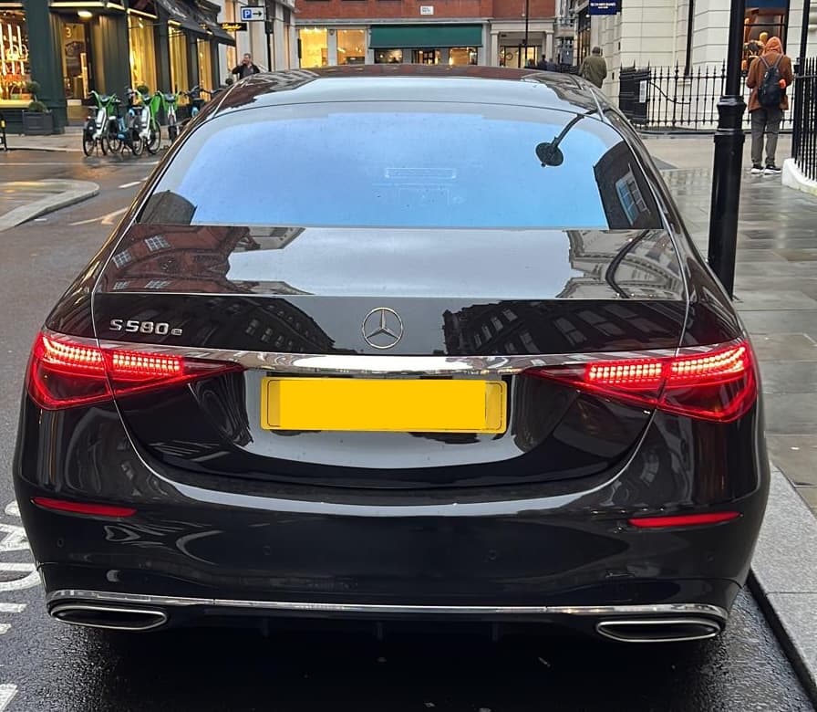 Mercedes S-Class photo 6