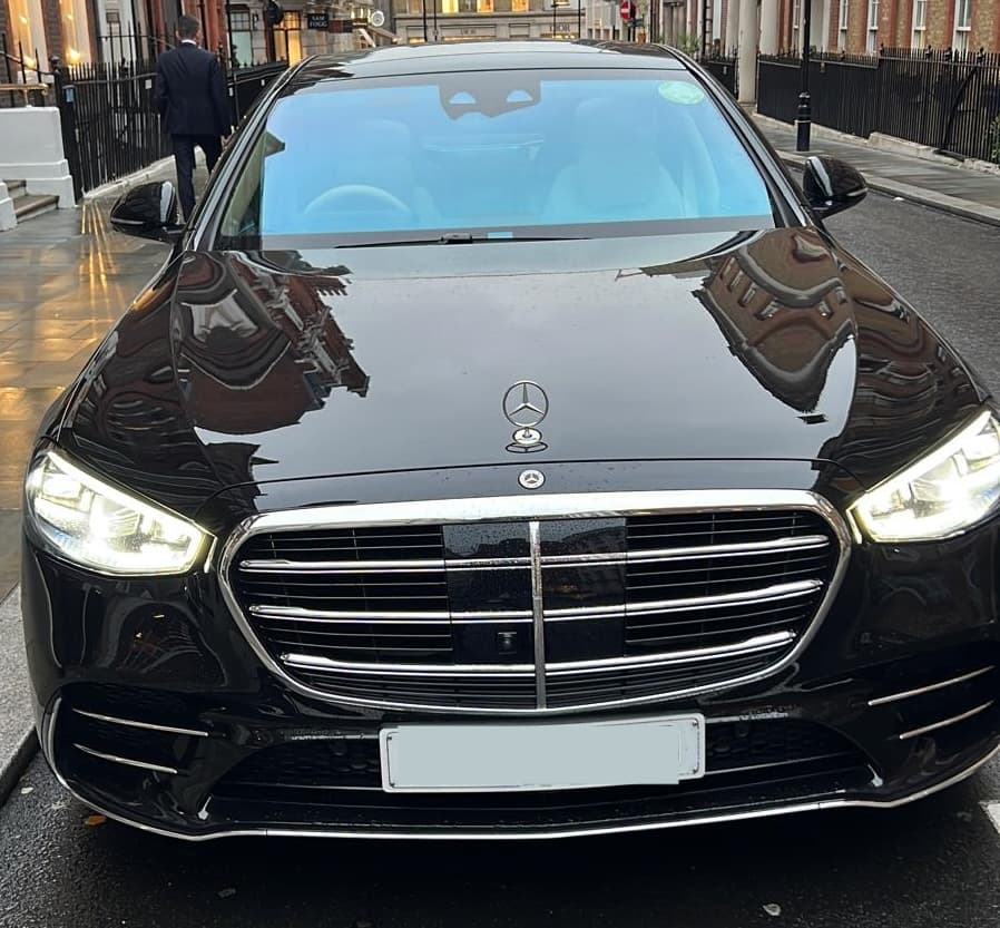 Mercedes S-Class photo 4