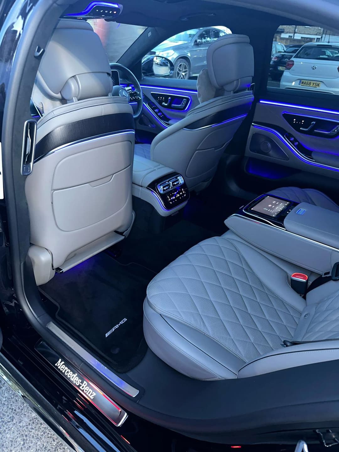 Mercedes S-Class photo 7