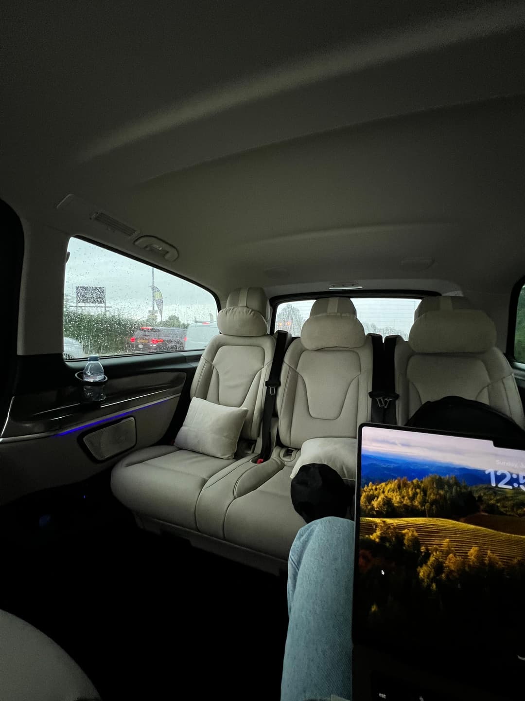 Mercedes V-Class photo 2